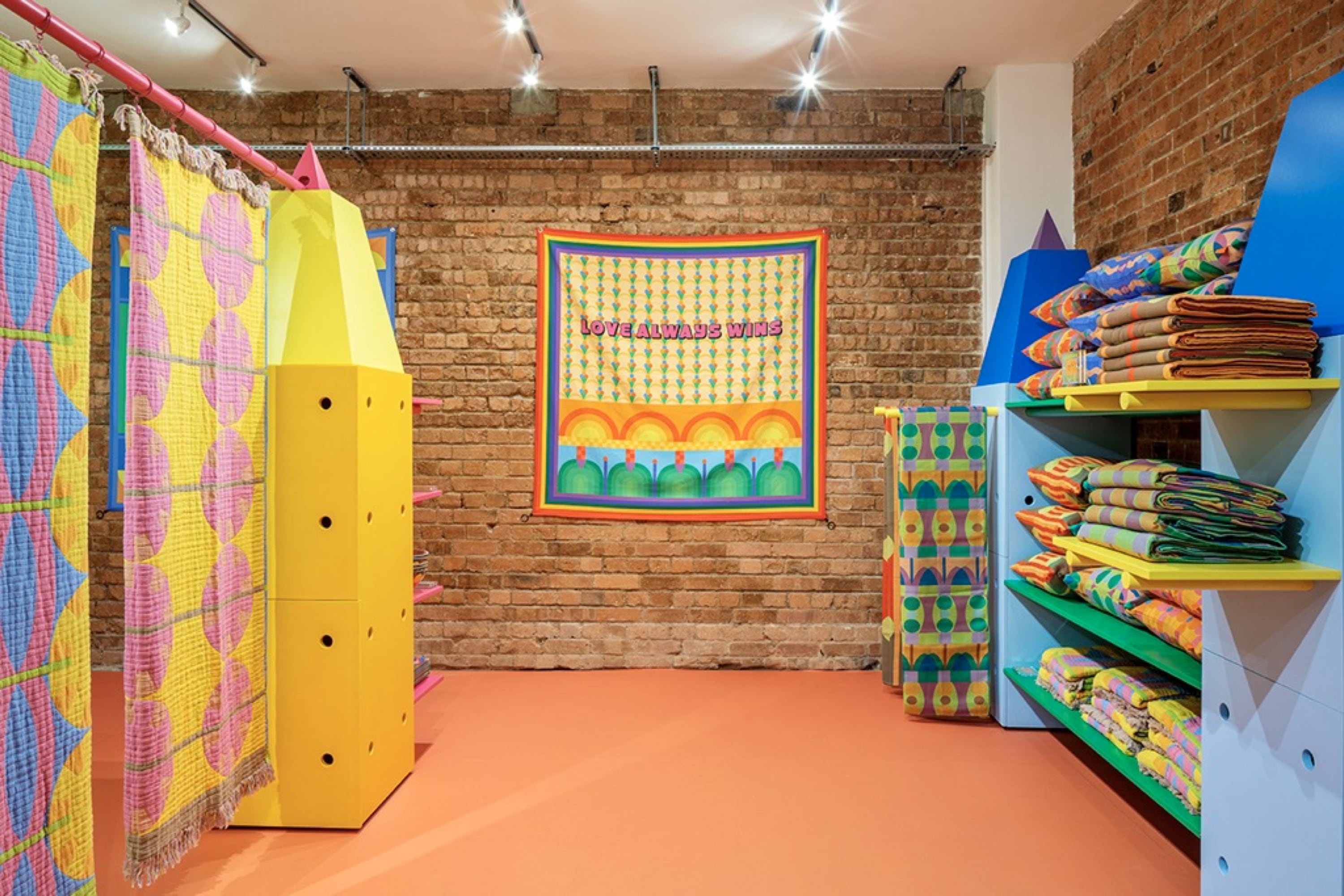 Yinka Pop Up 5
